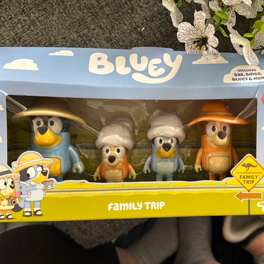 Family Trip Toy Set - Bluey